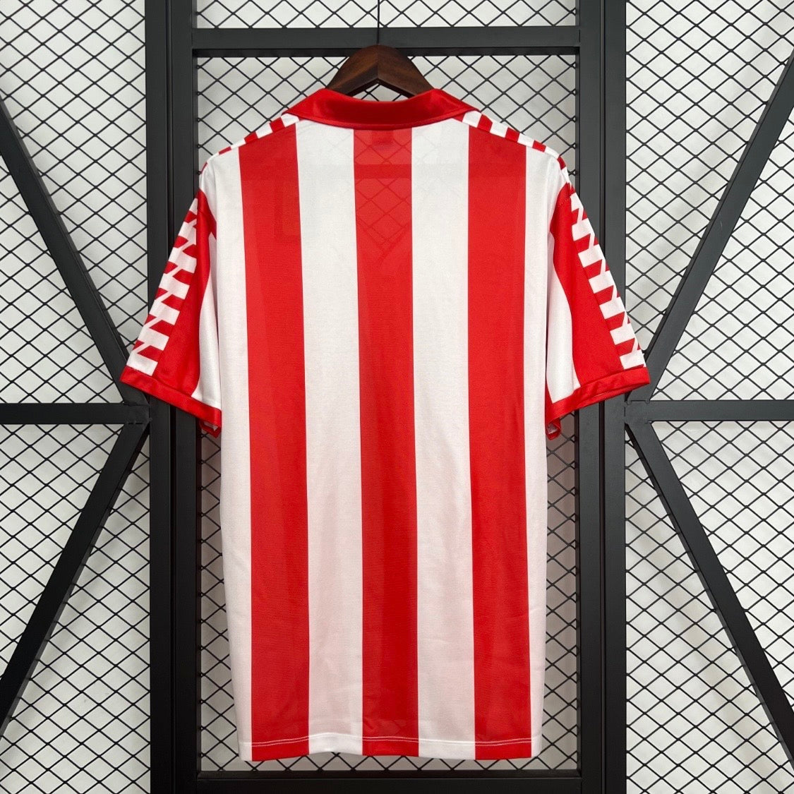 Retro Atletico Madrid 82/83 Home