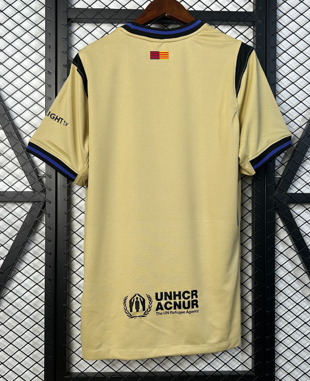 25∕26 Player Barcelona Away