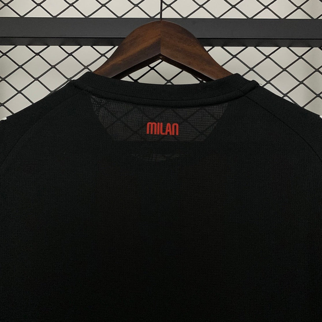 25∕26 AC Milan Home