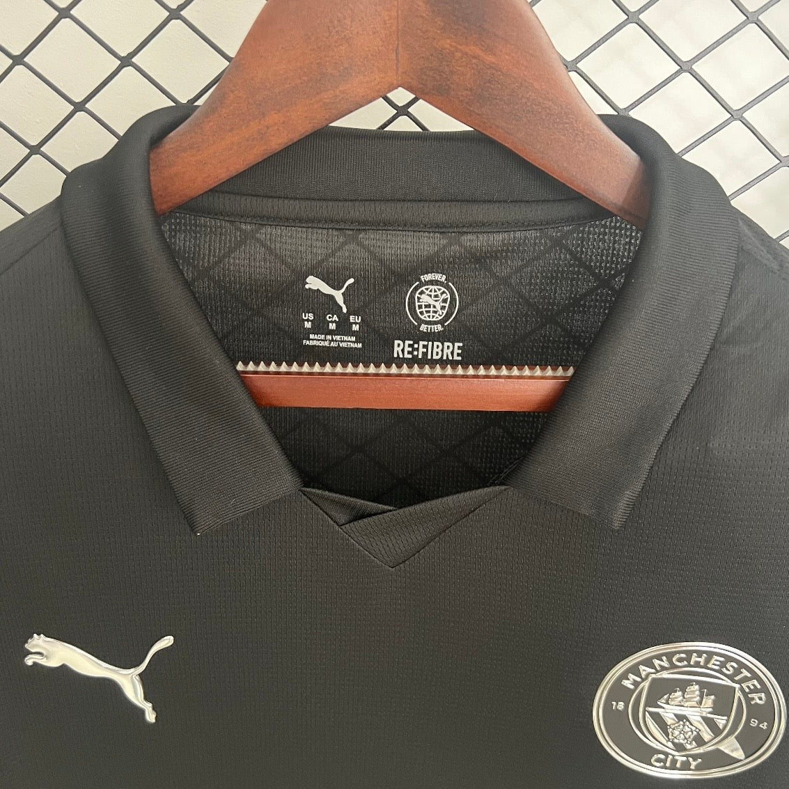 25∕26 Manchester City away