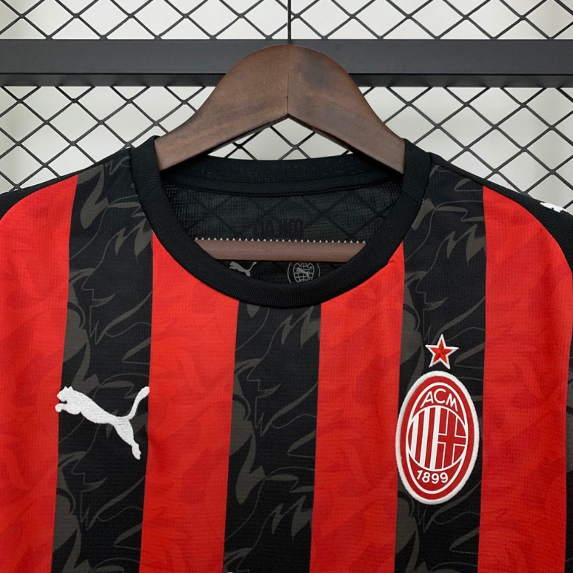 25∕26 AC Milan Home