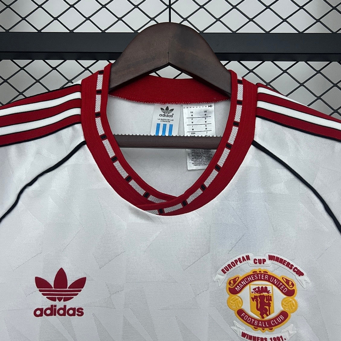 Retro Manchester United 1991 Away