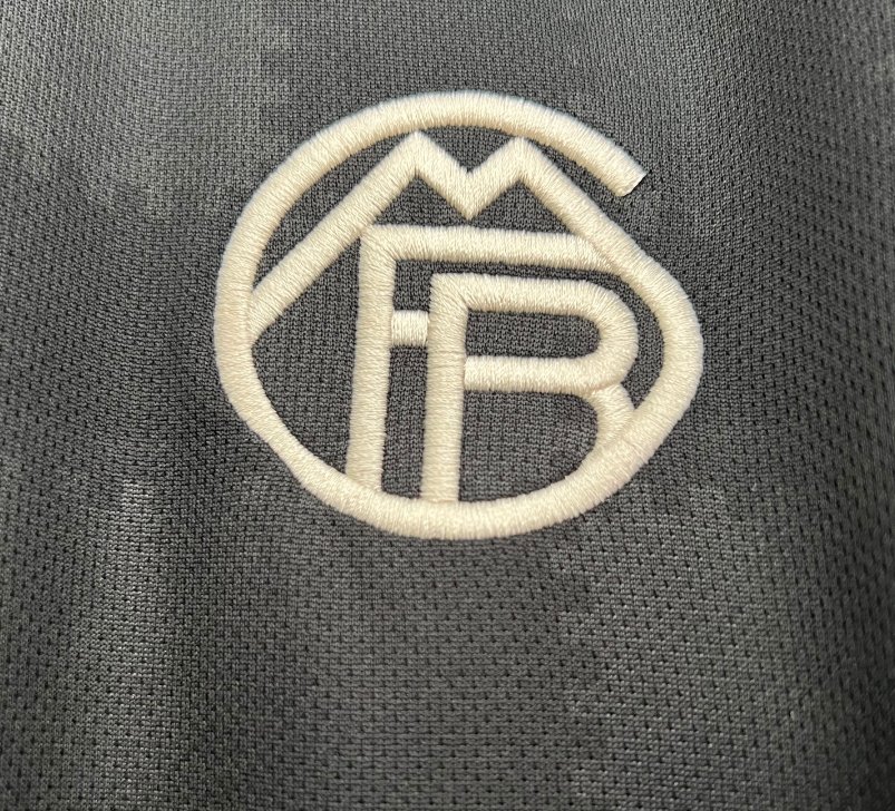 25∕26 Bayern Munich third away