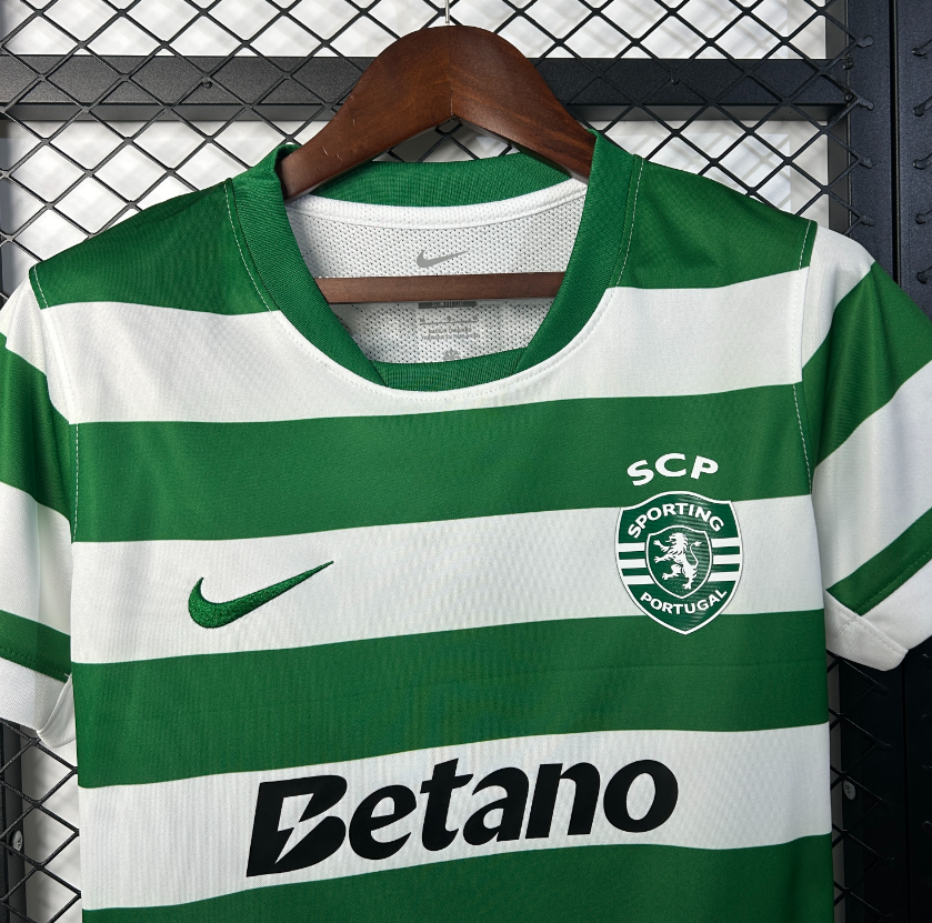 25∕26 Sporting Lisbon home