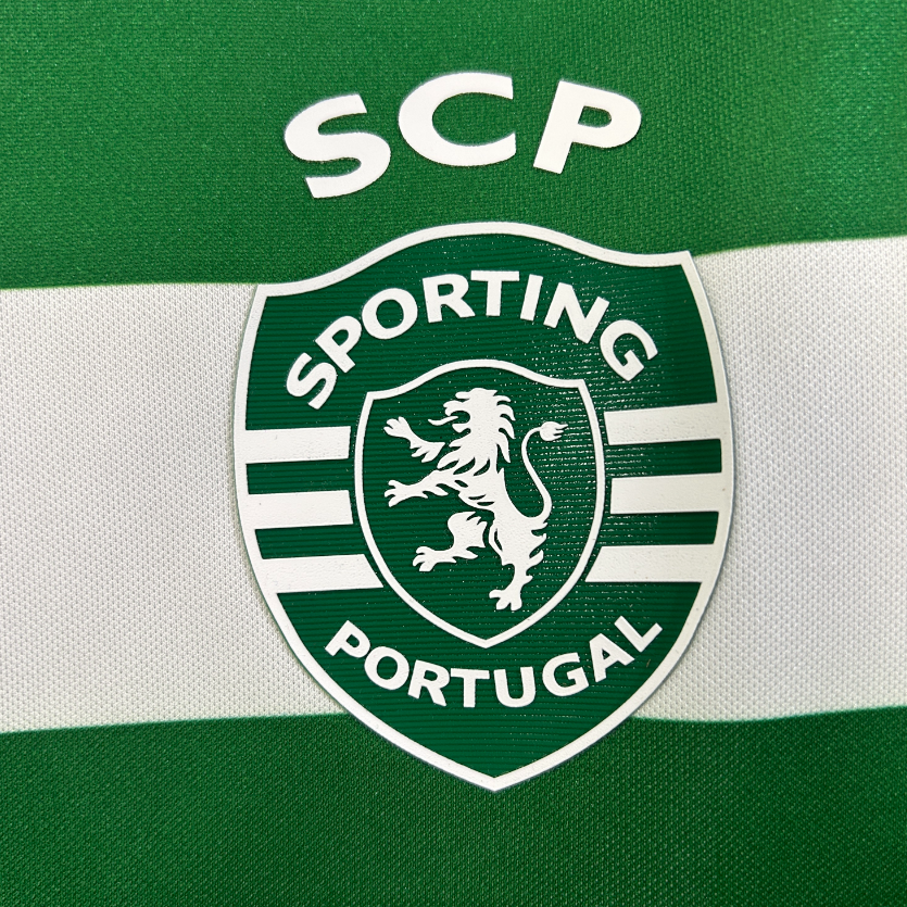 25∕26 Sporting Lisbon home