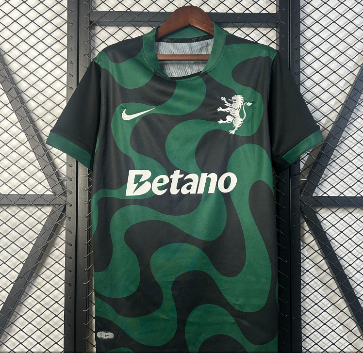 25∕26 Sporting Third away