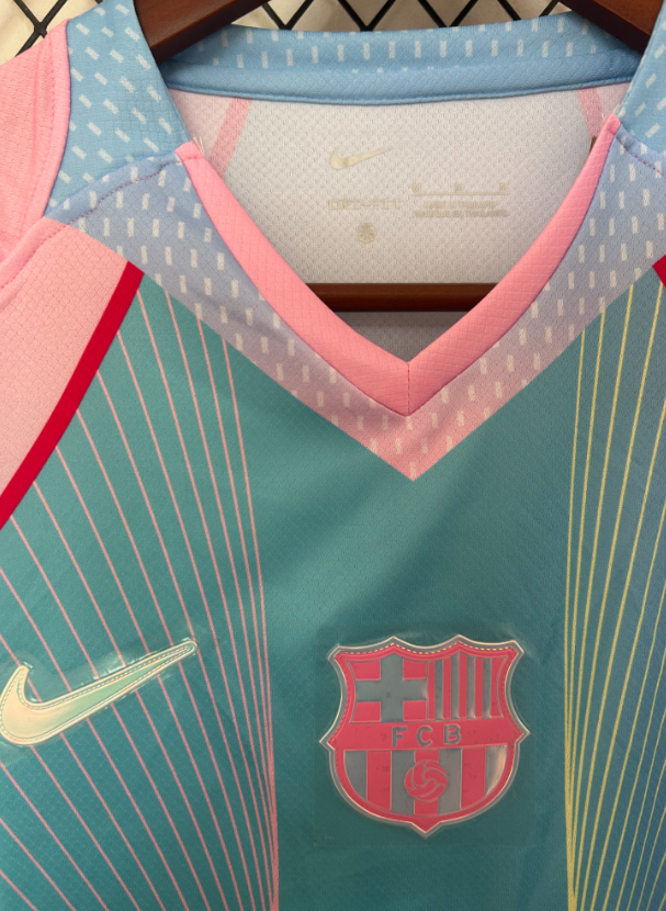 25∕26 Barcelona Special Edition