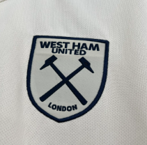 25∕26 West Ham United away