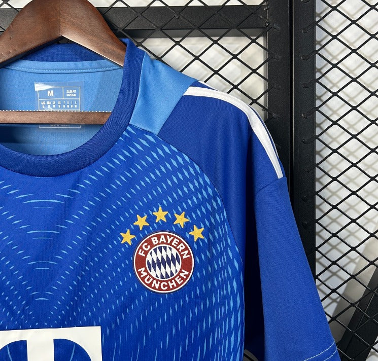 25∕26 Bayern Munich Goalkeeper