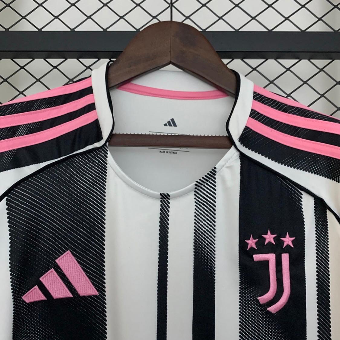 25∕26 Juventus Home